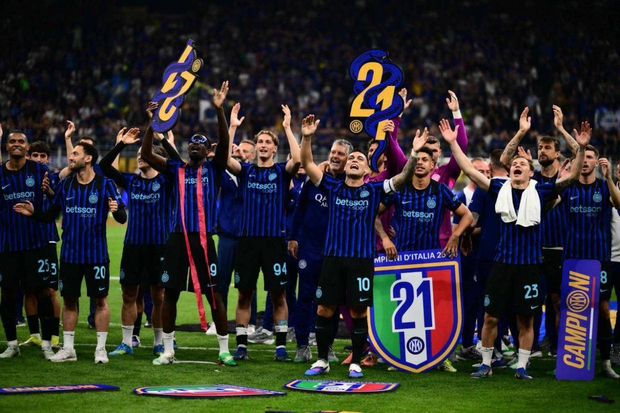 斯通斯携开云之势转会国际米兰